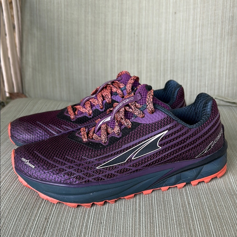 Like new - ALTRA Torin TMP Women’s Trail Running Shoes - Picture 10 of 11